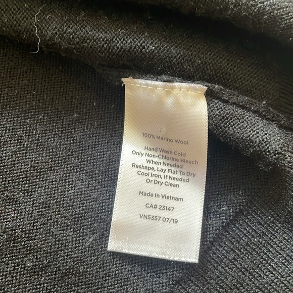 Talbots woman’s Black Merino Wool Cowl neck Sweater - Picture 3 of 14